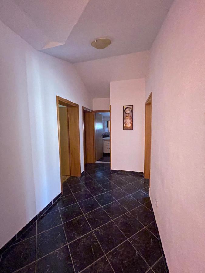 מלון מרינה Apartman Jukic מראה חיצוני תמונה